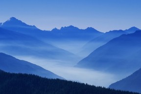世界花样滑板节：新潮路线引媒体关注，2021-2022世界花样滑冰大奖赛
